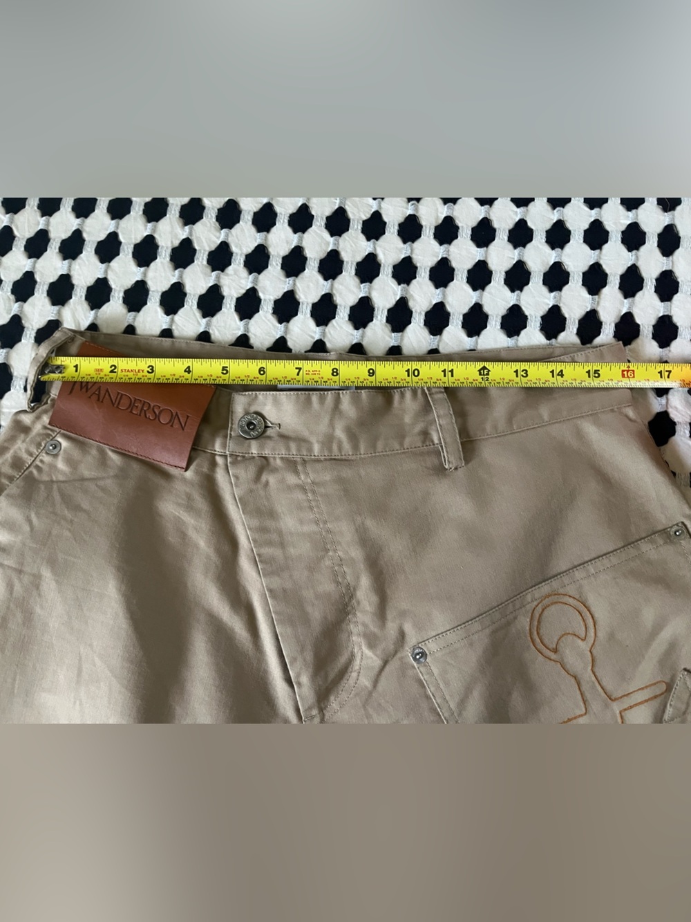 JW ANDERSON Men's Twisted Workwear Shorts US 38(measures 32”) - Picture 7 of 7